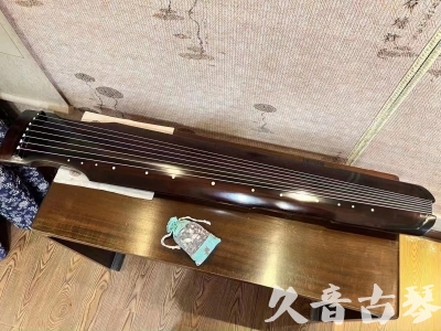 乌兰察布市●久音古琴  ●今日推荐  [高级演奏仲尼式]