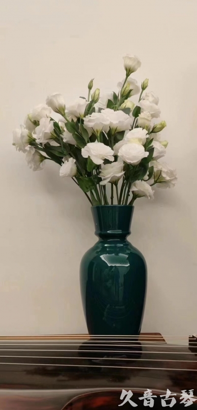 乌兰察布市早安  人生如花，我们都是自己航船的船长。